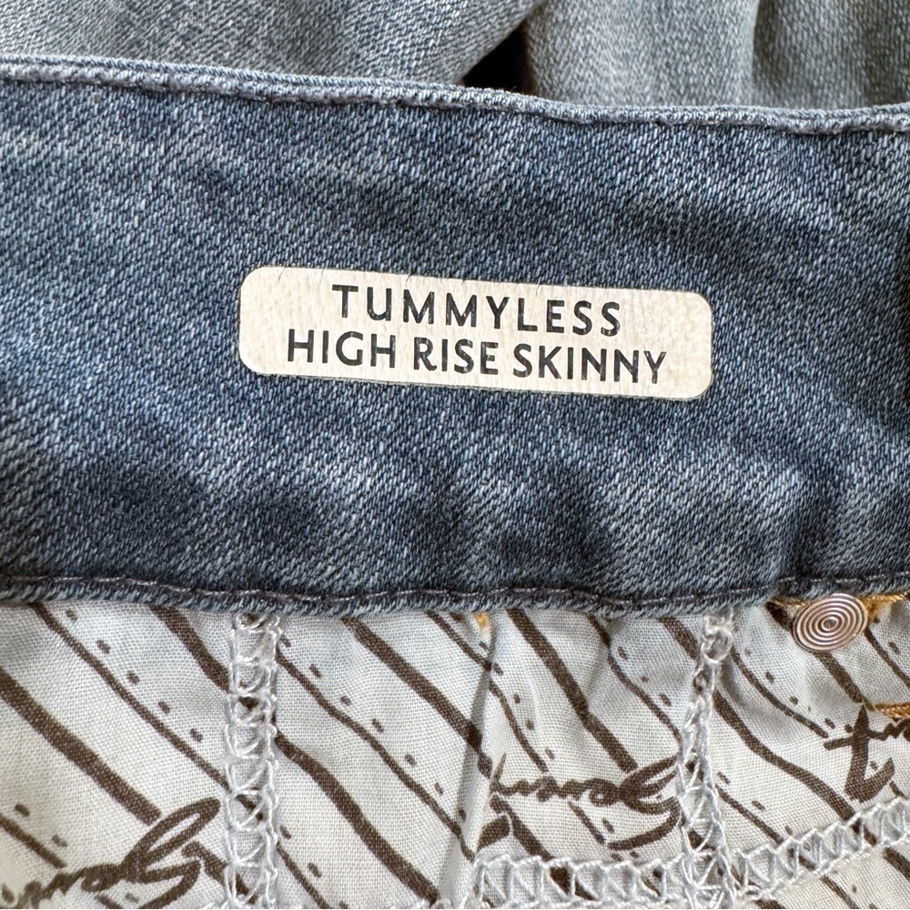 Seven7 | Tummyless Highrise Skinny Jeans Stretch Distressed Size 8 - Picture 6 of 8